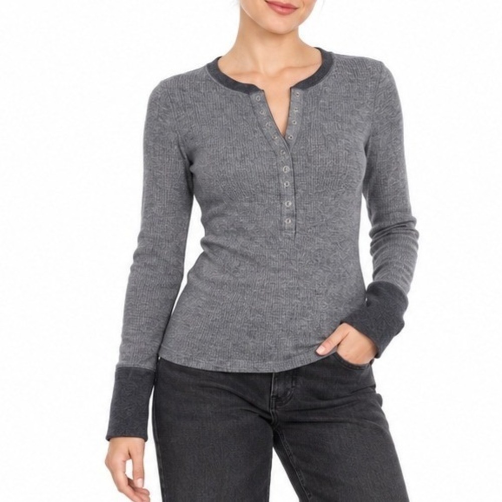 SO Henley Shirt Women M Grey Waffle Knit Long Sleeve Contrast Cuff Thermal Top